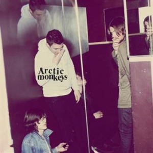 Arctic Monkeys - Humbug in the group OTHER / CDV06 at Bengans Skivbutik AB (495927)