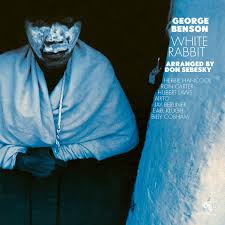 George Benson - White Rabbit in the group OUR PICKS / Friday Releases / Friday the 9th of August at Bengans Skivbutik AB (5556870)