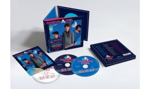 Thompson Twins - Into The Gap (Deluxe 3Cd) in the group OUR PICKS / Friday Releases / Friday the 22th of november at Bengans Skivbutik AB (5566486)