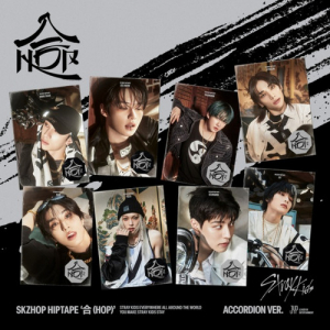 Stray Kids - Skzhop Hiptape (Hop) (Accordion Ver.) (Random Ver.) in the group CD / Upcoming releases / K-Pop at Bengans Skivbutik AB (5573171)