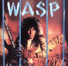 W.A.S.P. - Split Seams/Vikt Hörn Inside The Electric Circus (Col. Vinyl) in the group OTHER / -Start Split at Bengans Skivbutik AB (5588318)